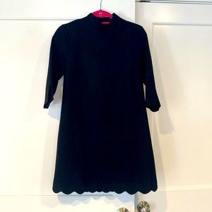 Vineyard Vines Mock Neck Scalloped Bottom dress